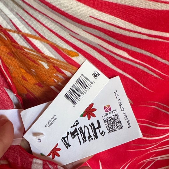 Hula Bay NWT NEW Hawaiian wrap pareo Tropical Floral Sarong in Red Orange ohia - Picture 4 of 5